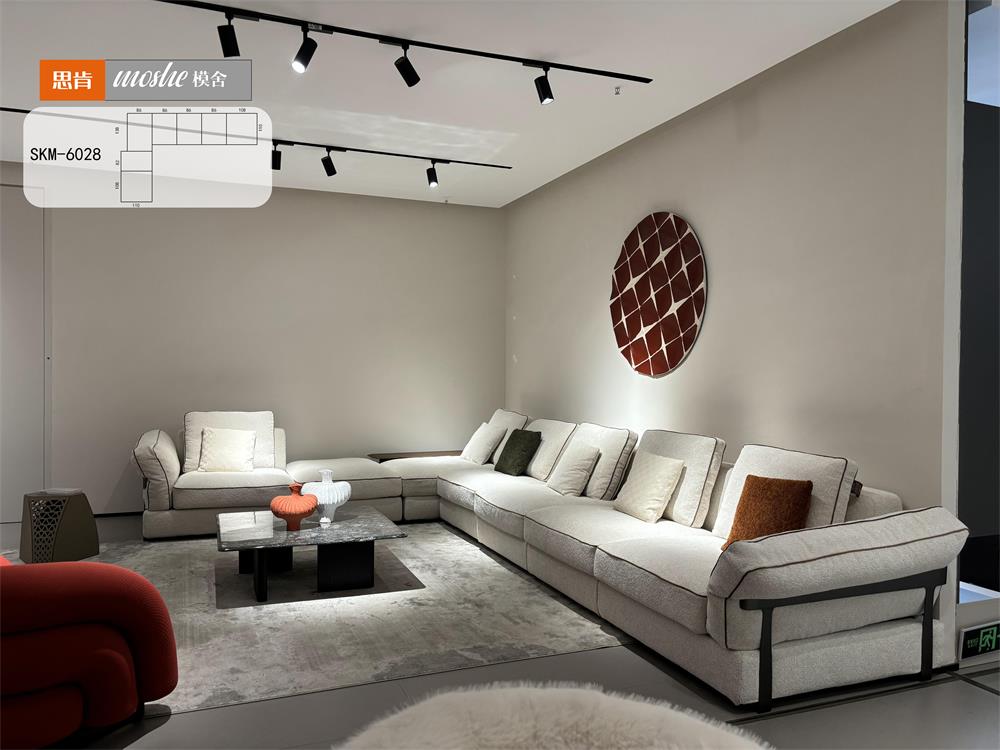 深入思考，勇敢肯定，塑造高尚楷范